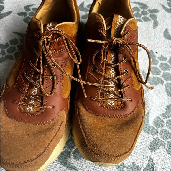 UGG trainer low suede chestnut hiker trail sneaker men’s size 9 - Picture 14 of 15